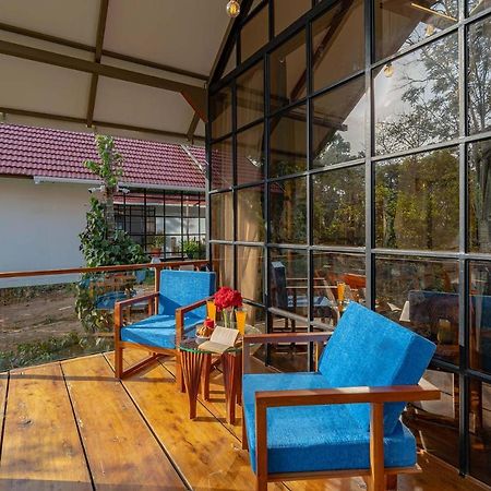 Stayvista At Cicada Chikmagalur 2Bhk Breakfast Included With Amazing View Exterior foto